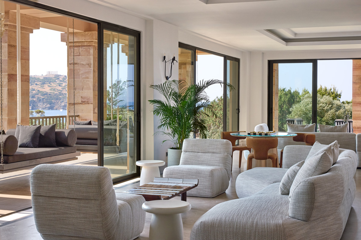 lobby Grecotel Cape Sounio with view of the ancient temple of poseidon