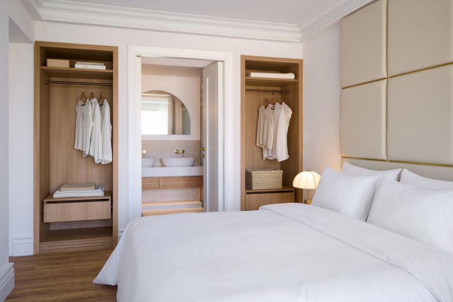 suite at Grecotel Philoxenia, bedromm