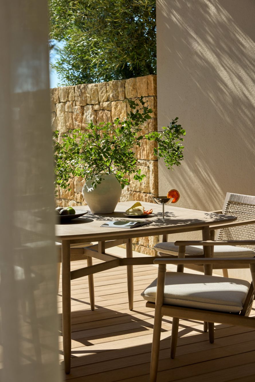 veranda Sani Club table detail